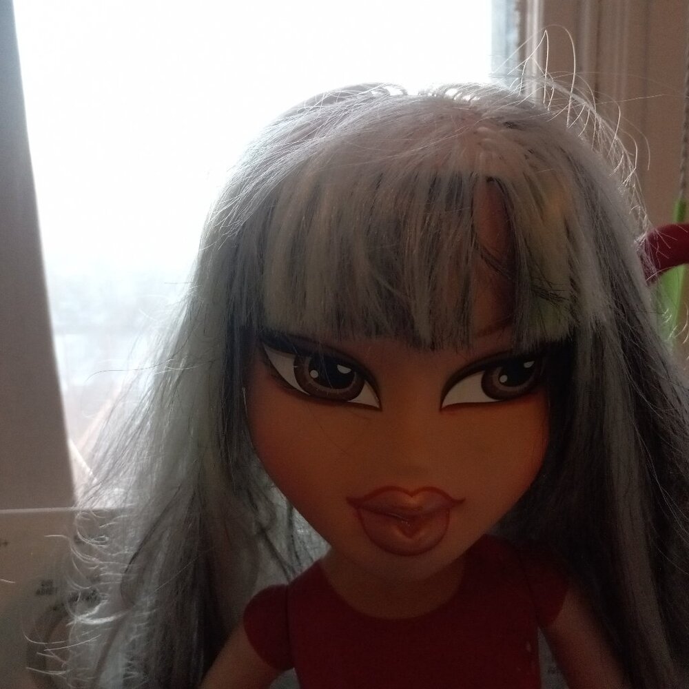 Bratz rock angels Styling Head - Picture 2 of 2